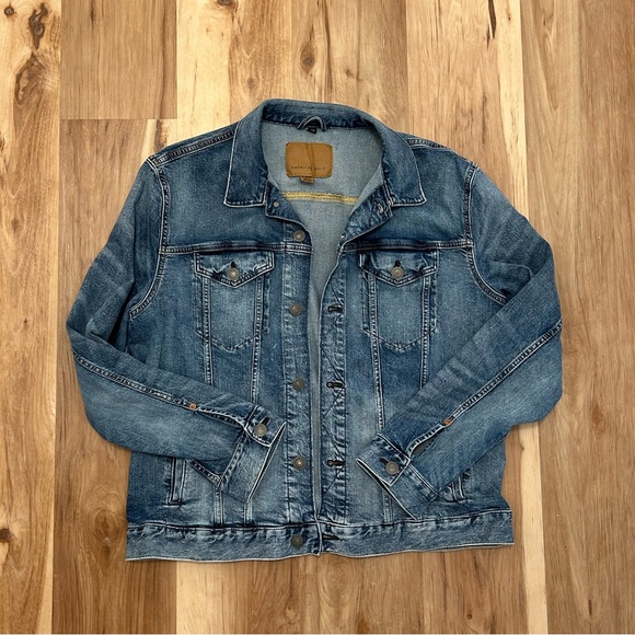American Eagle Outfitters Jackets & Blazers - American Eagle Flex Denim Jacket